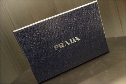 「インポートブランドのPRADA 」