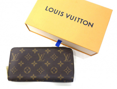 「ラグジュアリーブランドのLOUIS VUITTON 　 」