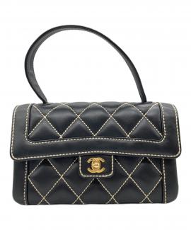 「ラグジュアリーブランドのCHANEL 買取入荷 」