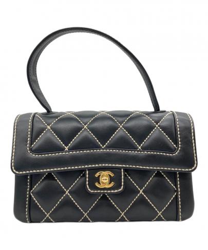 「ラグジュアリーブランドのCHANEL   買取入荷 」