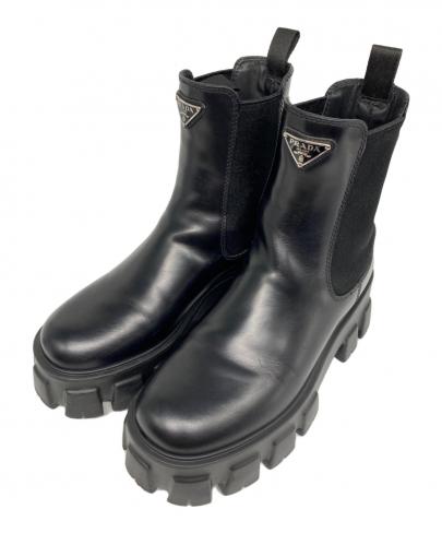 「ラグジュアリーブランドのPRADA 買取入荷 」
