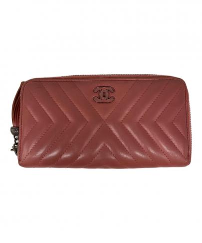「ラグジュアリーブランドのCHANEL　買取入荷 」