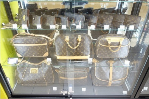 高価買取のモラージュ菖蒲