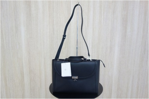 アニエスベーボヤージュの2WAYレザーバッグ