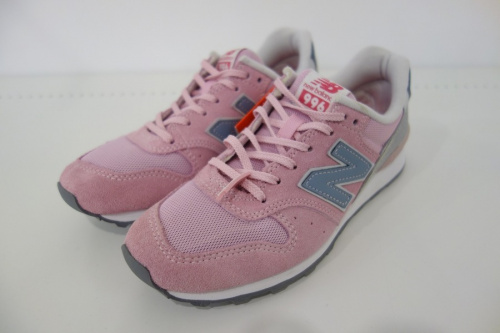 NEW BALANCEのニューバランス
