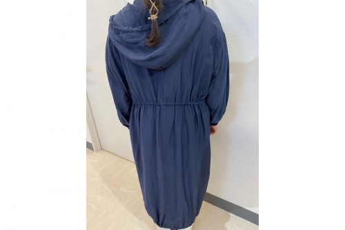 カスタネのドロストコート