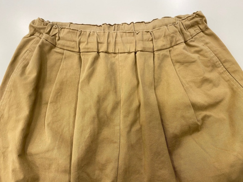 タックワイドパンツのレディース