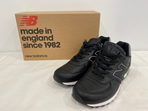 スニーカーのNEW BALANCE