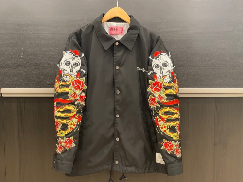 トップスのジャケット