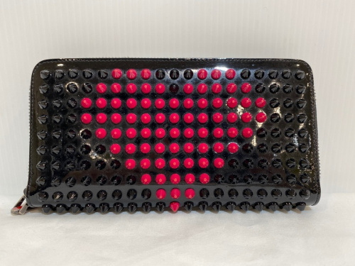 Christian Louboutinのクリスチャンルブタン