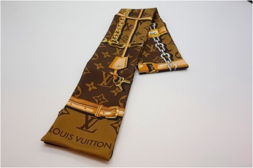 ルイ ヴィトン のバンドー・モノグラム