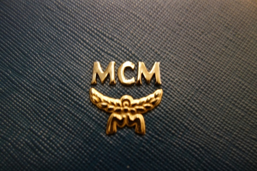 二つ折りウォレットのレディース