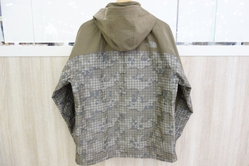 マウンテンパーカーのメンズ