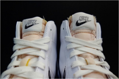 ハイカットスニーカーのメンズ