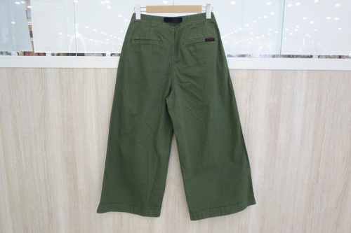 グラミチのミリタリーワイドパンツ