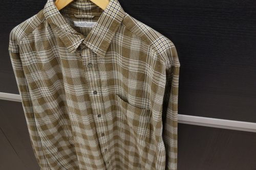 ボックスシャツのメンズ