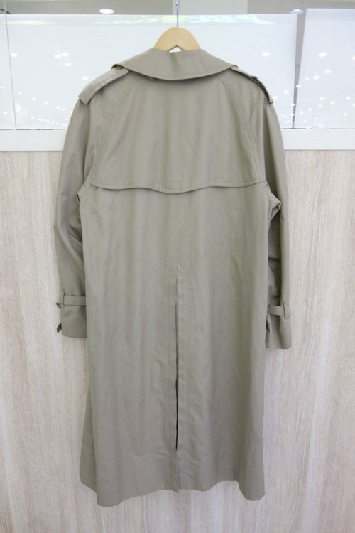 ジャパンブルージーンズのトレンチコート