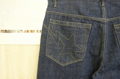 デニムパンツのメンズ