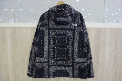 ザノースフェイスのシェルジャケット