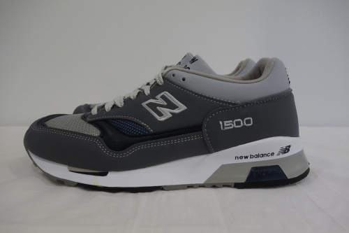 ローカットスニーカーのメンズ