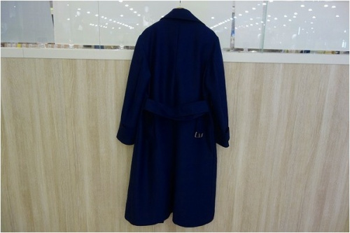 デ・プレのトレンチコート