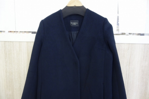 Ⅴネックコートのレディース