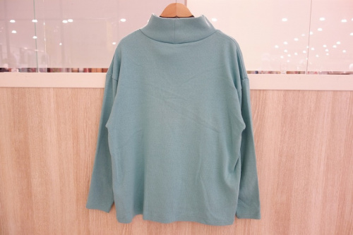 プルオーバーカットソーのレディース
