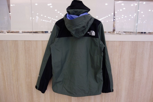 マウンテンレインジャケットのレディース