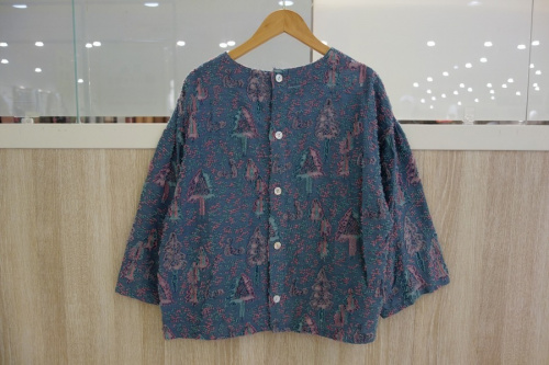 ブラウスのレディース