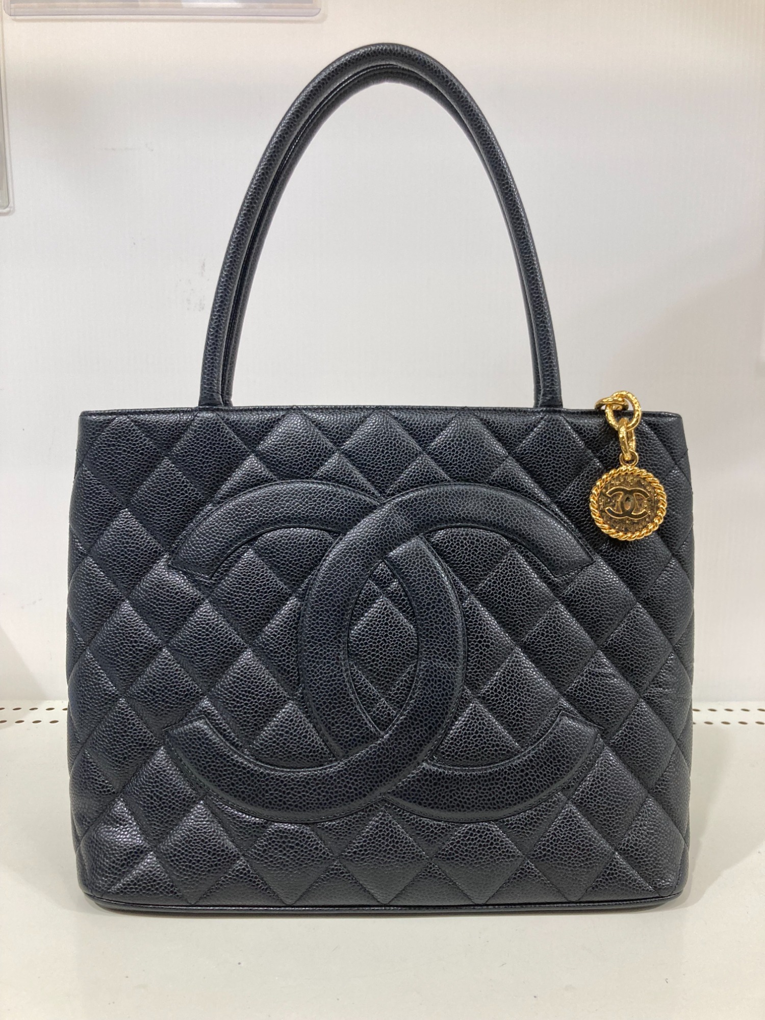 CHANEL/シャネル】よりキャビアスキンココマークトートバッグを
