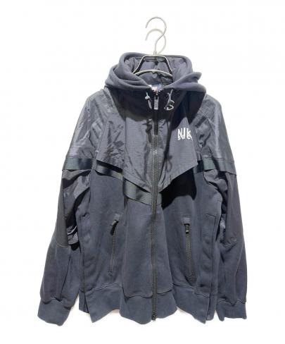 「コラボ・別注アイテムのNIKE × SACAI 」