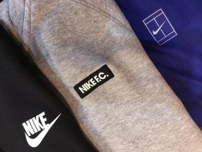 「NIKEのナイキ 」