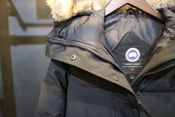 週末新入荷速報】CANADA GOOSE/カナダグース、MACKINTOSH  