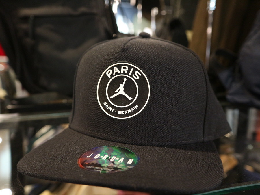 PSG × JORDAN/パリサンジェルマン×ジョーダン】大人気コラボアイテム 