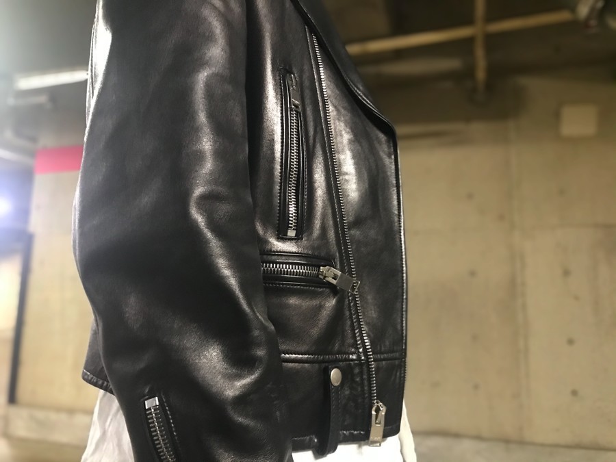 人気ブランド【Saint Laurent Paris/サンローランパリ】より
