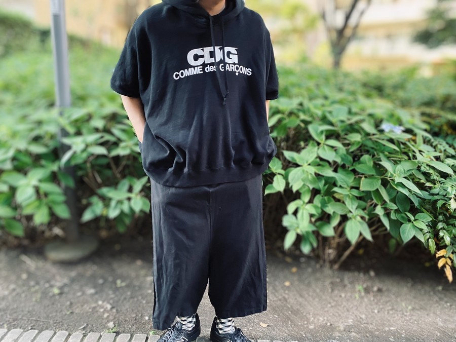 CDG COMME des GARCONS  ポンチョ パーカー 1031L▲