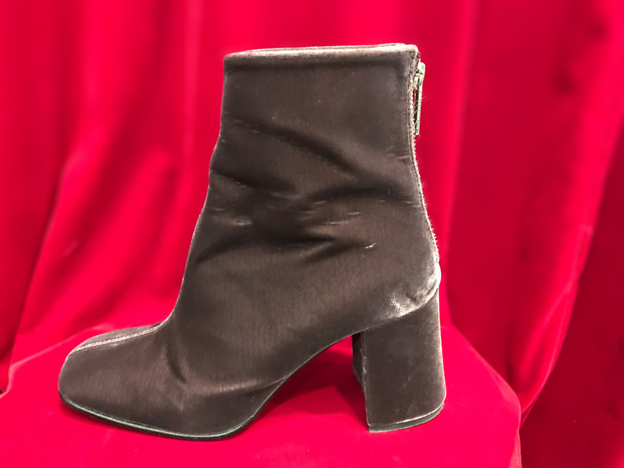 人気ブランド【CHRISTIAN DADA/クリスチャンダダ】よりスクエアトゥー  