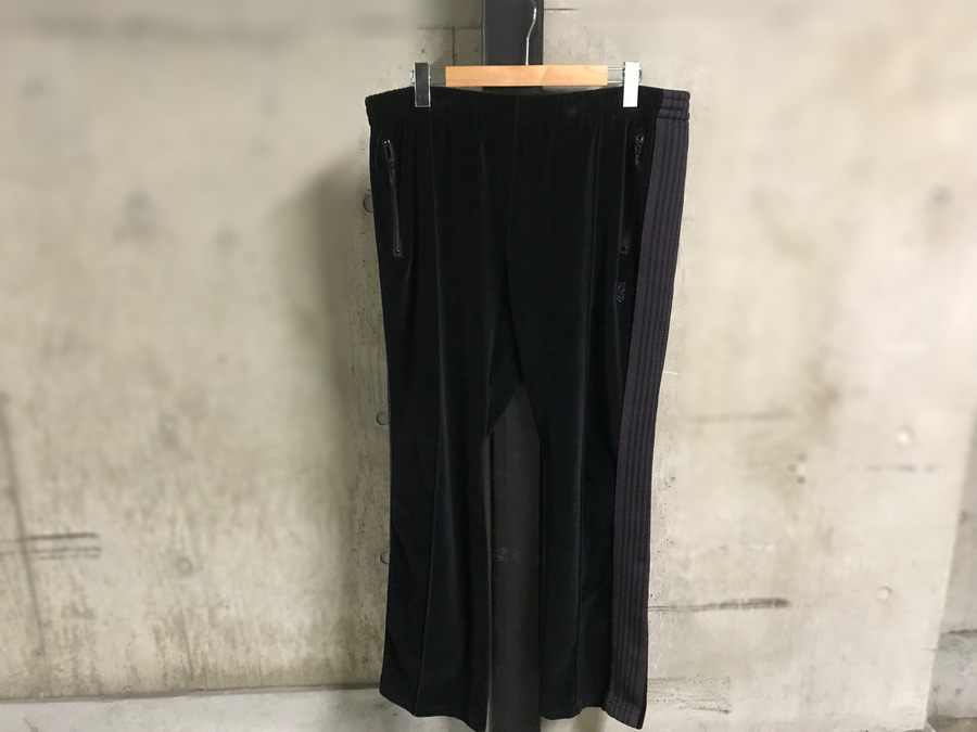 人気ブランド【Needles/ニードルス】よりVelour Narrow Track Pant