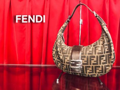 「ラグジュアリーブランドのFENDI 」