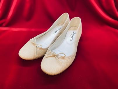 「インポートブランドのRepetto 」