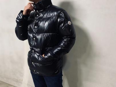 「インポートブランドのMONCLER 」