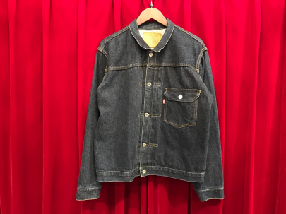 「アメカジブランドのLevi's 」