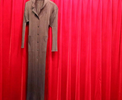 買取のイッセイミヤケ