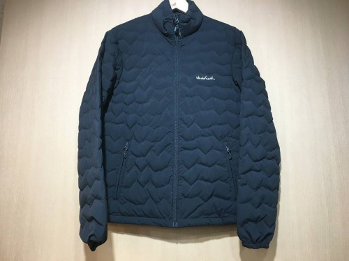 ご存知ですか？話題のキャンプブランド、Whole earth Collection