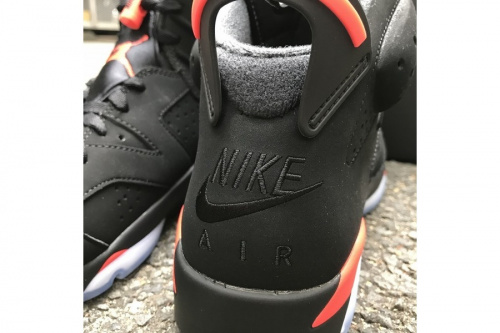 ナイキ エアジョーダンのJORDAN6