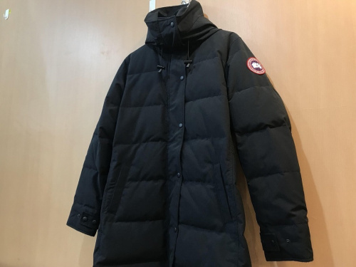 カナダグースのアウター