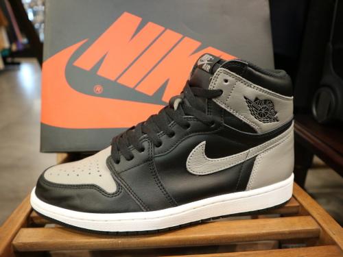 NIKE AIR JORDAN1 RETROのナイキ エアジョーダン1 レトロ