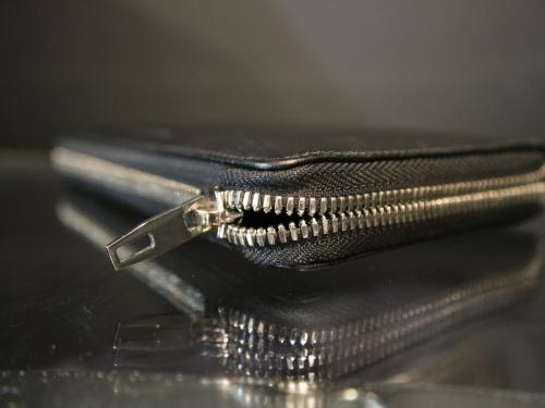 バレンシアガの財布