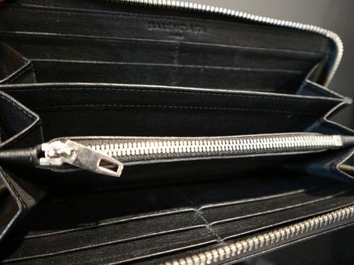 財布のラウンドファスナー