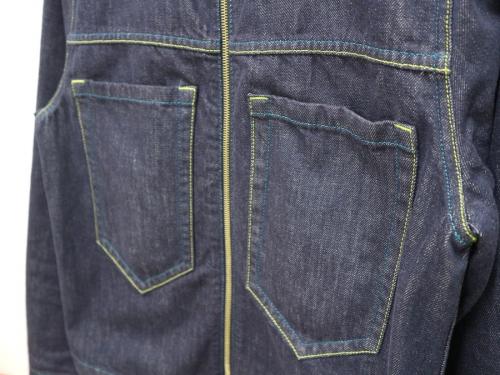 マルニのデニムジャケット